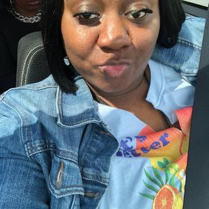 Meet your Posher, Deanna